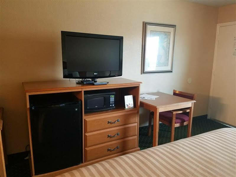Hotel Western Space Shuttle Titusville